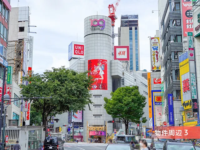 渋谷スクランブル交差点付近