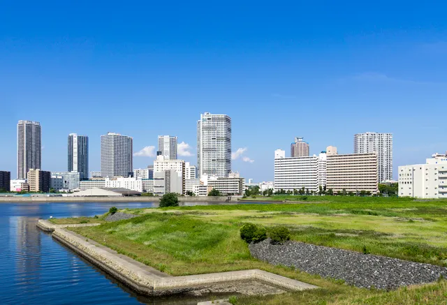 オフィスビル外観