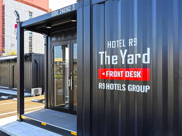 HOTEL R9 The Yard フロントデスク