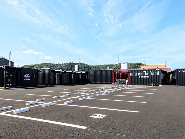HOTEL R9 The Yard 外観・駐車場